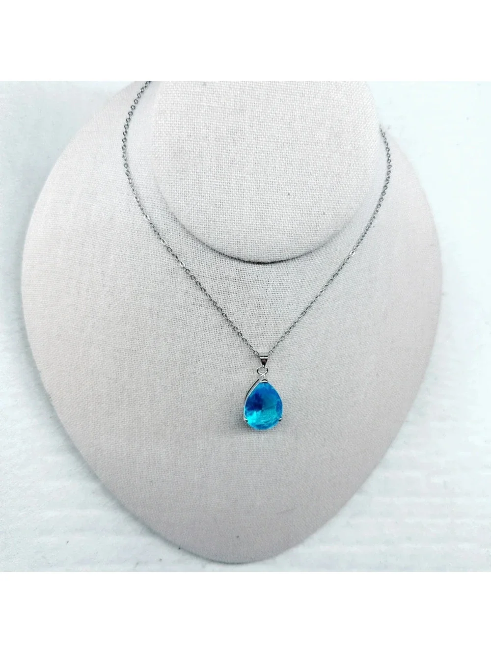 5341mc. Blue Dainty Necklace Bling